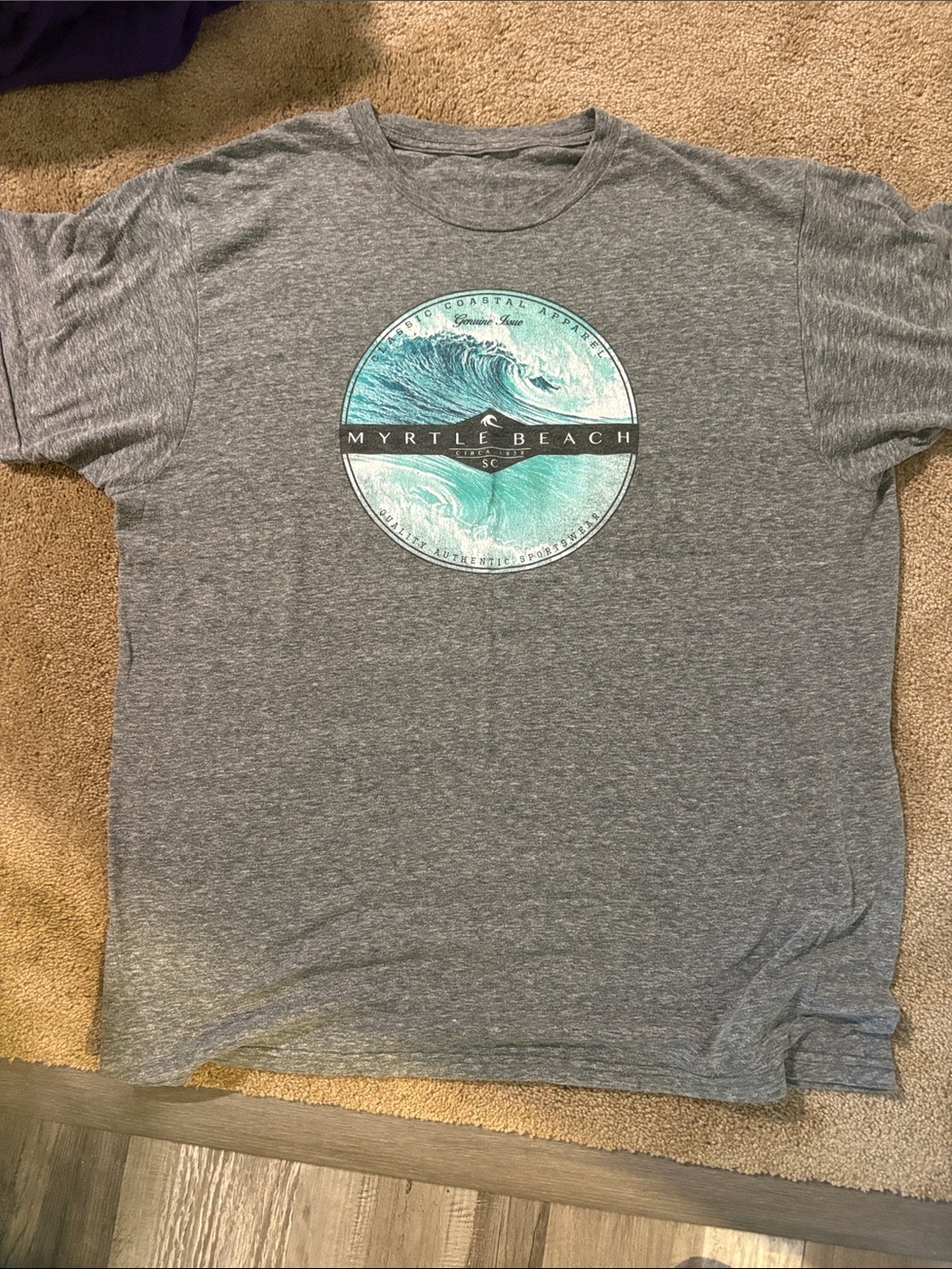 Myrtle Beach Men's Gray Graphic Tee - Coastal Wave Design